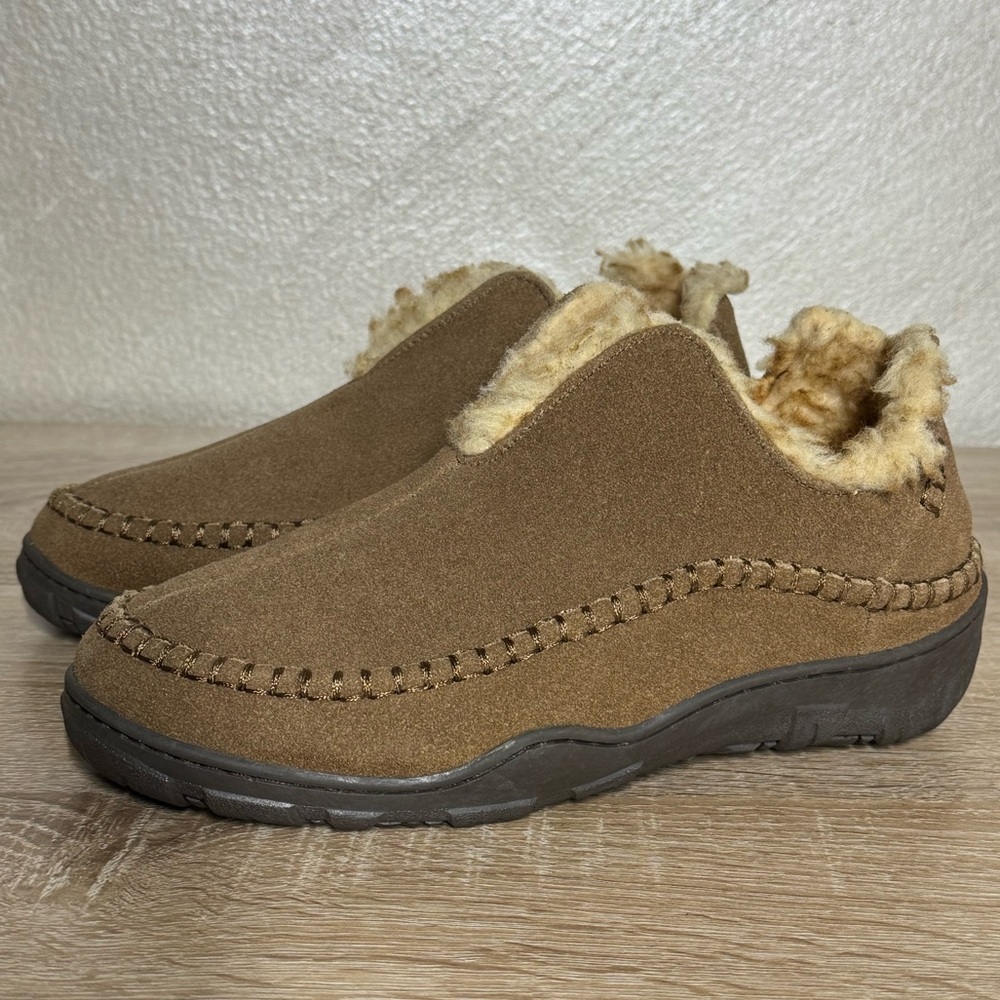 Guide Gear Men’s 8 Frontier Slippers in Frontier Brown Suede with Synthetic Fur